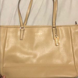 Coach 23576 Saffiano Leather City Tote Bag Purse